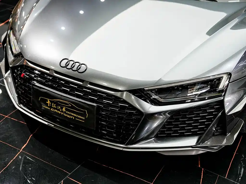 Audi R8 — миниатюра 5