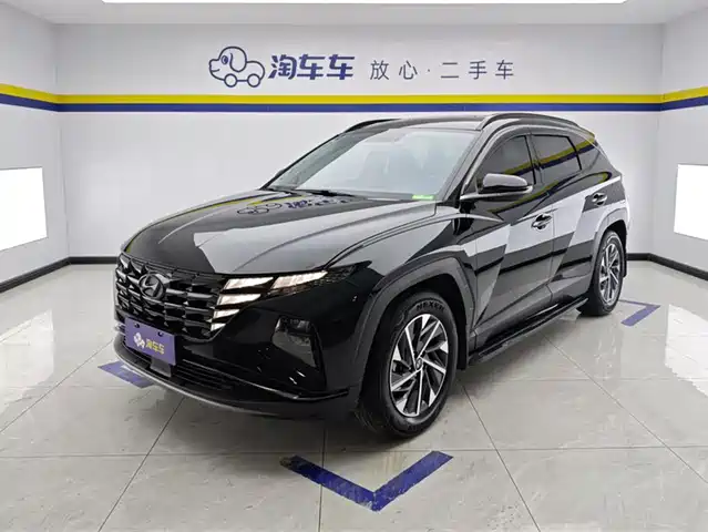 HYUNDAI TUCSON 2023