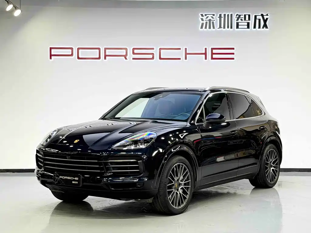 Porsche Cayenne 2021