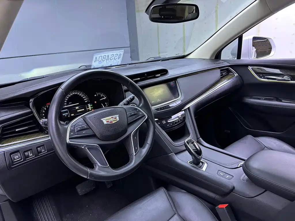 Cadillac XT5 — миниатюра 10