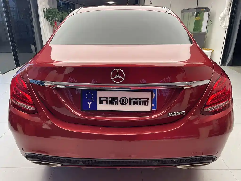 Mercedes-Benz C-Class — миниатюра 21