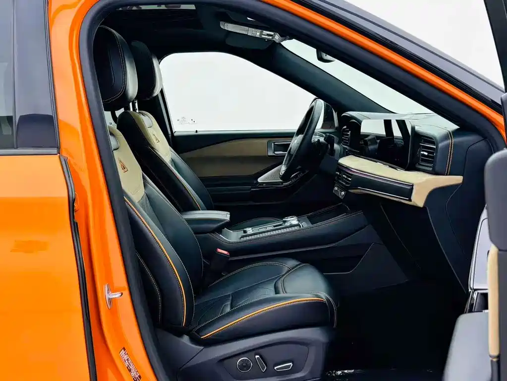 Ford Explorer — миниатюра 8