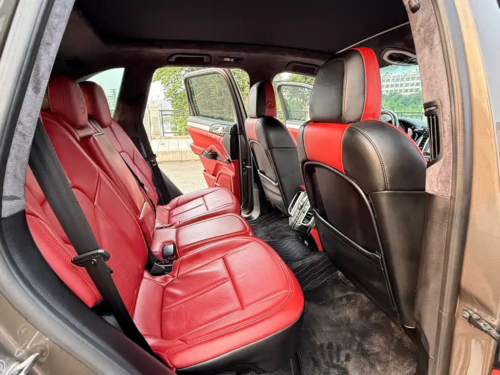 Porsche Cayenne 2011 Cayenne 3.0T