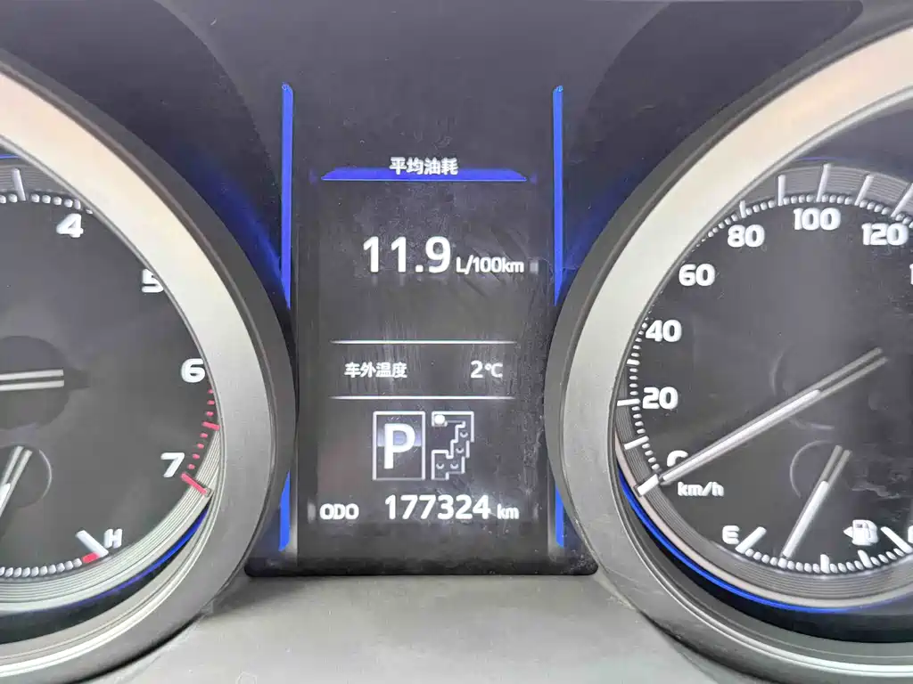 Toyota Land Cruiser Prado 2014 4.0L AT TX-L NAVI