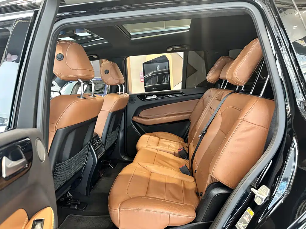 Mercedes-Benz GLS — миниатюра 6