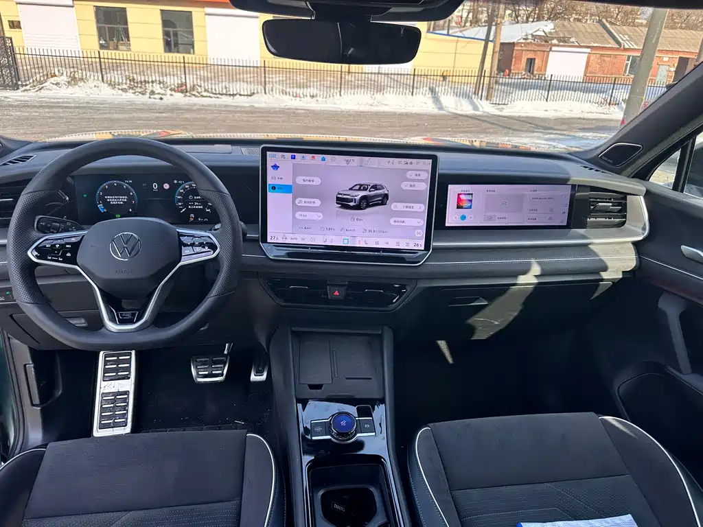 Volkswagen Tayron 2026 L 380TSI Luxury Easy