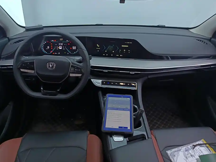 Changan Eado — миниатюра 12