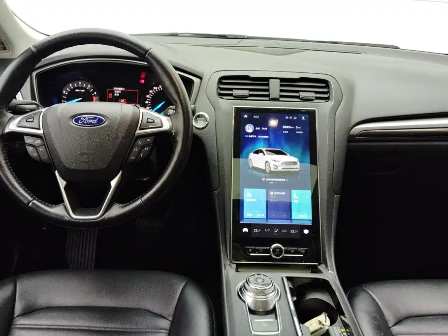 Ford Mondeo — миниатюра 12