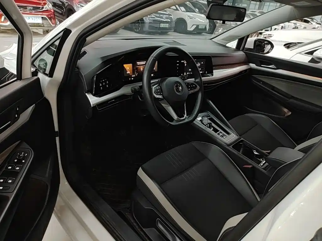 Volkswagen Golf — миниатюра 16