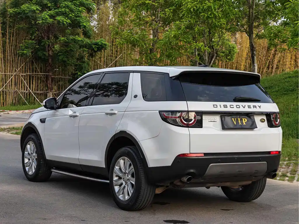 Land Rover Discovery Sport 2016 2.0T SE