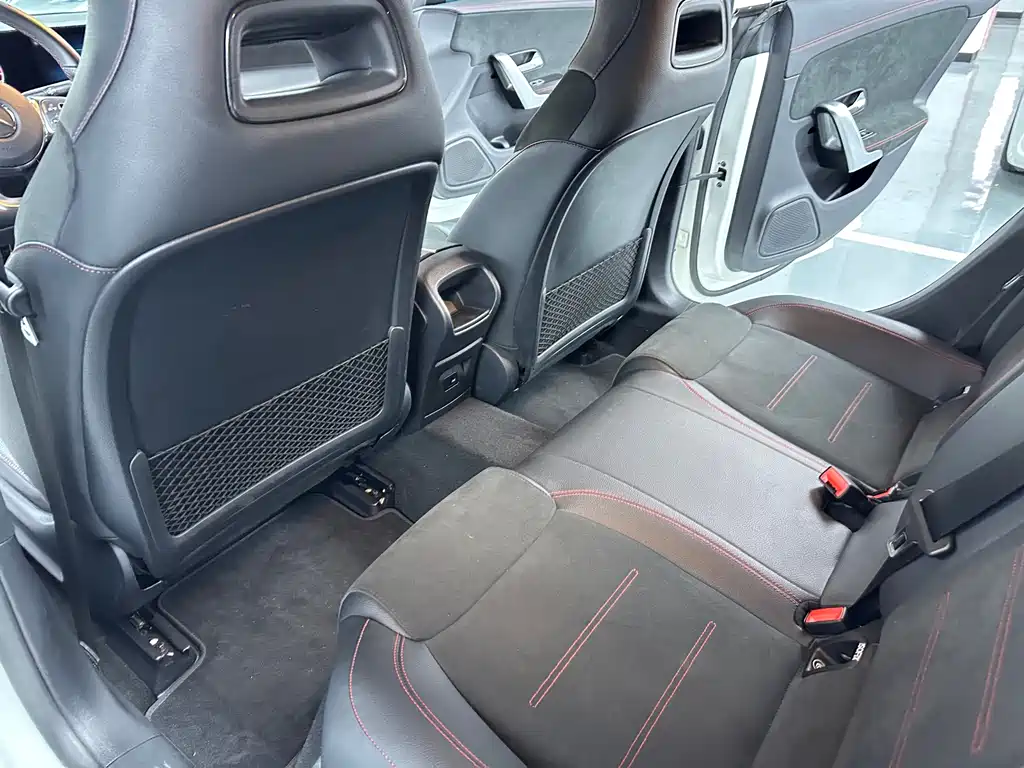Mercedes-Benz CLA (Import) — миниатюра 11