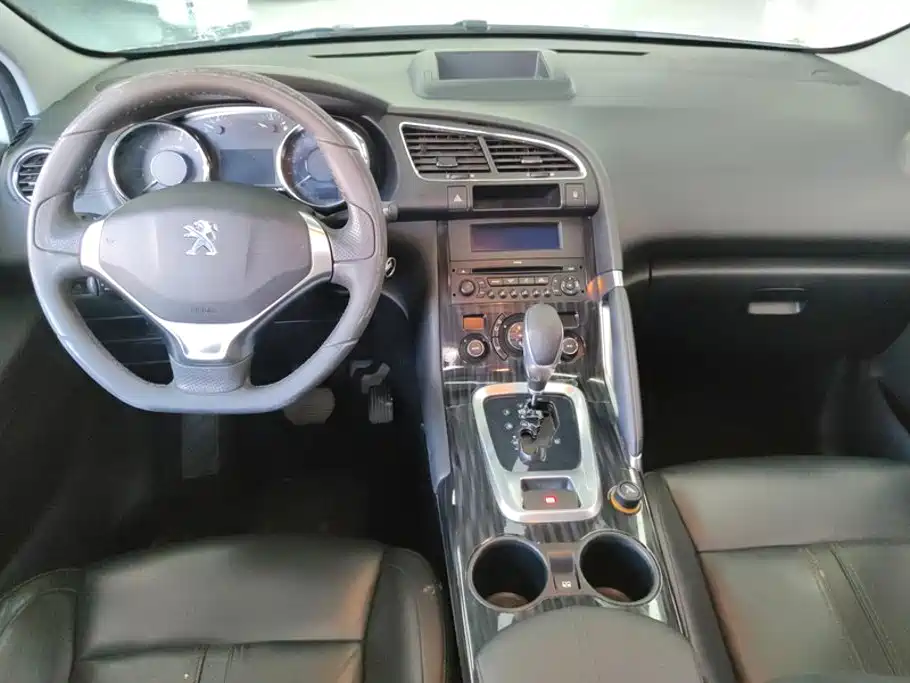 Peugeot 3008 — миниатюра 12