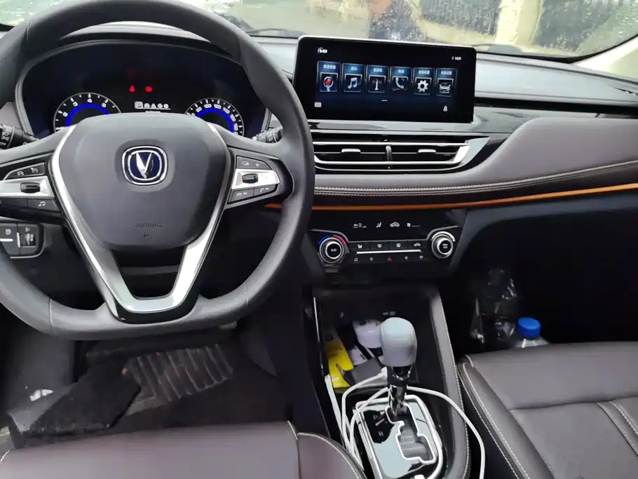 Changan Eado DT — миниатюра 12