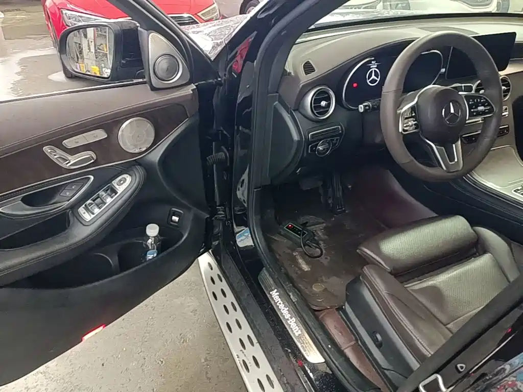 Mercedes-Benz GLC — миниатюра 16