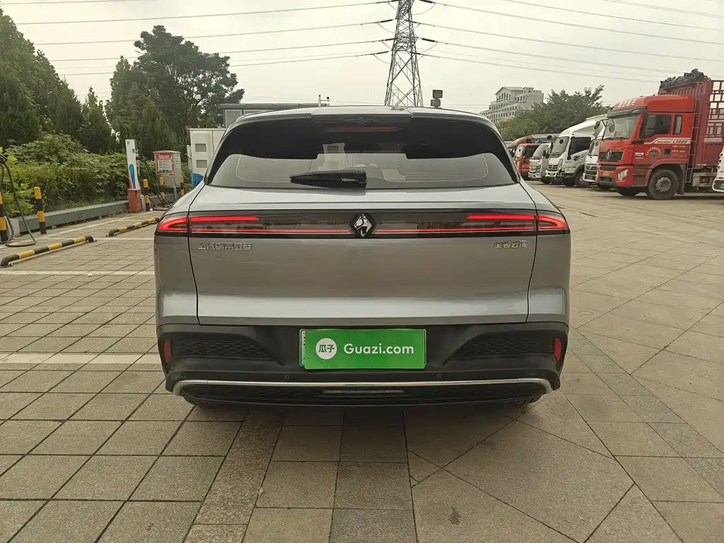 Baojun Yunhai — миниатюра 6