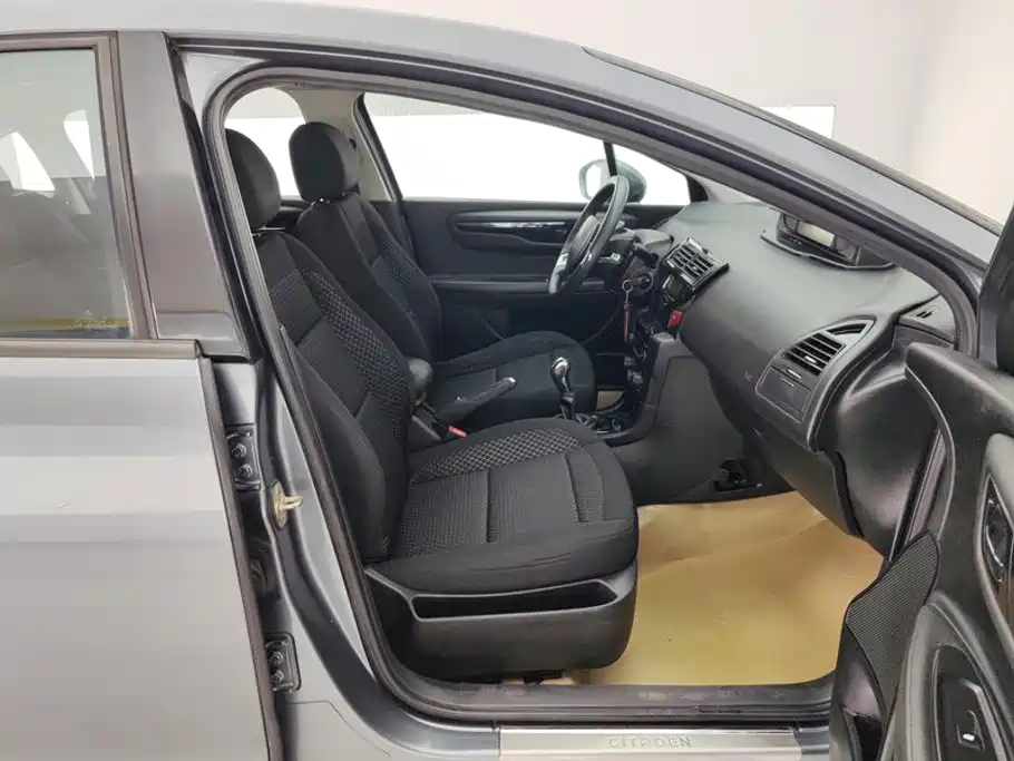 Citroen C-Quatre — миниатюра 8
