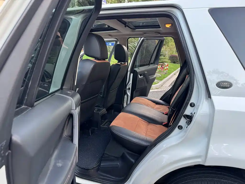 Land Rover Freelander 2 — миниатюра 11