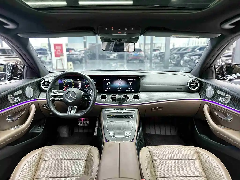 MERCEDES-BENZ E CLASS