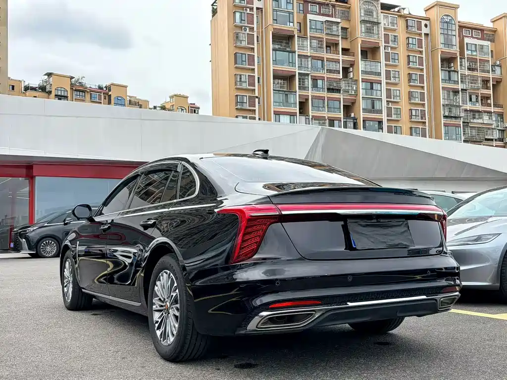 Hongqi Hongqi H5 — миниатюра 9