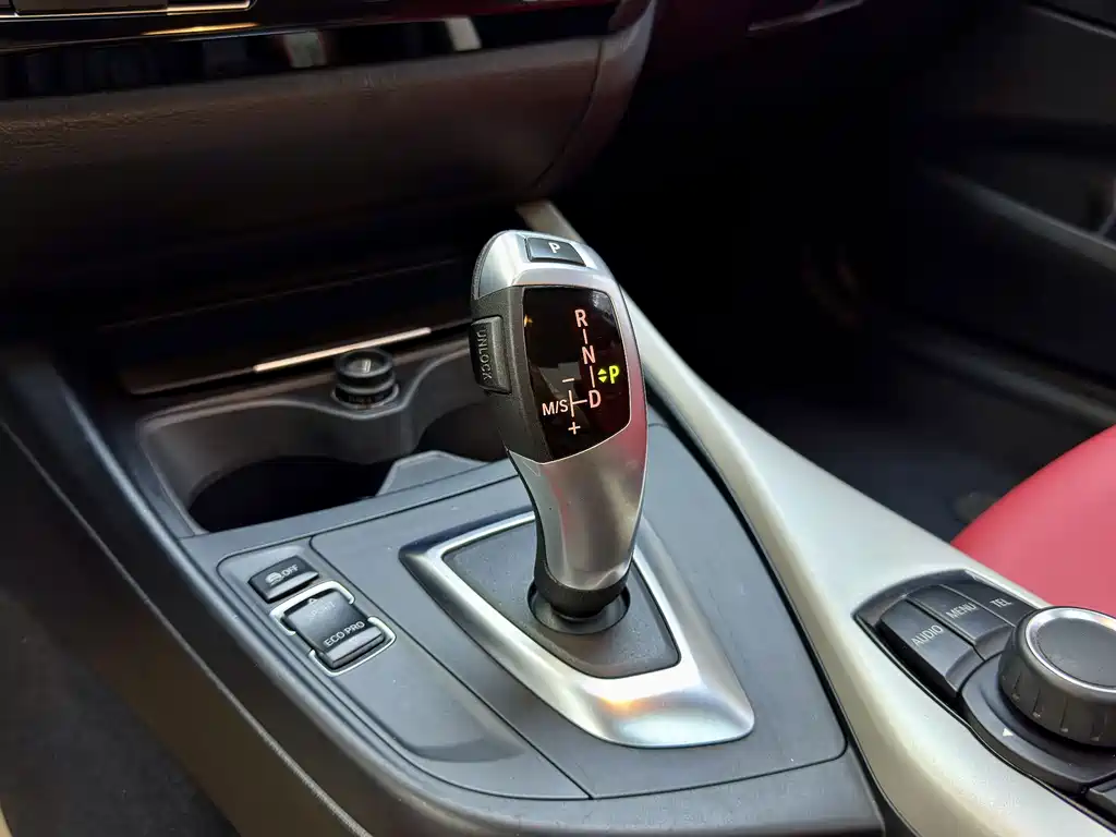 BMW 2 Series (Import) — миниатюра 8