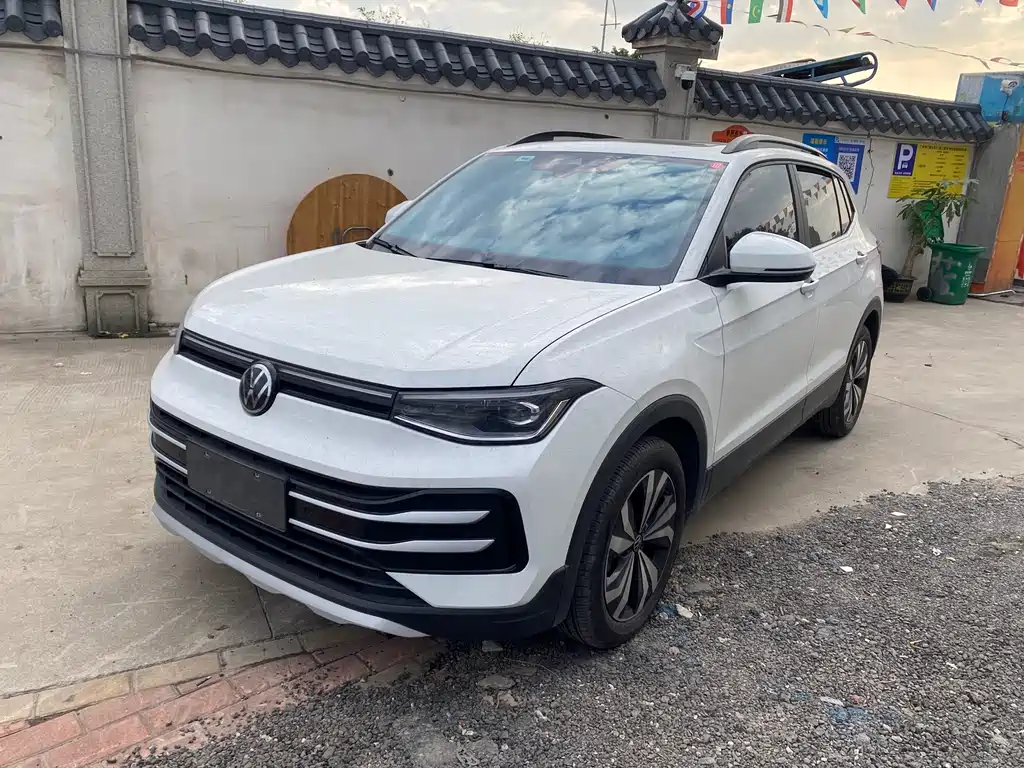 Volkswagen Tharu 2025