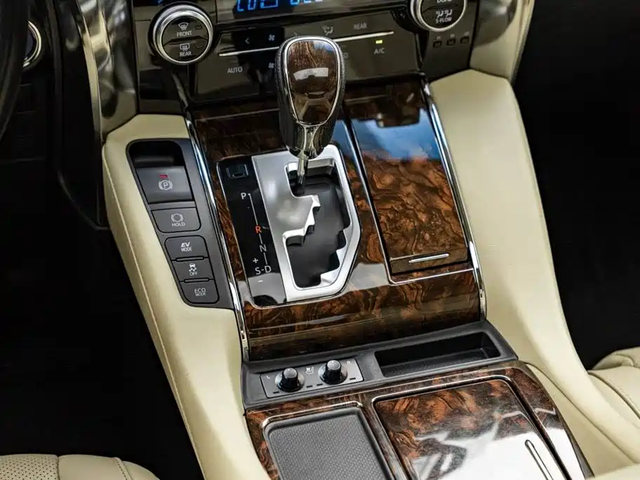 Toyota Alphard 2019 2.5L Luxury