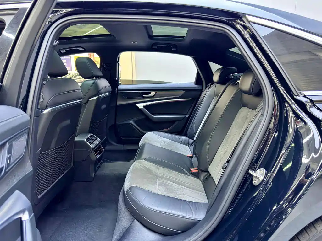 Audi A6L — миниатюра 5