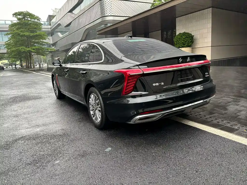 Hongqi Hongqi H5 — миниатюра 8
