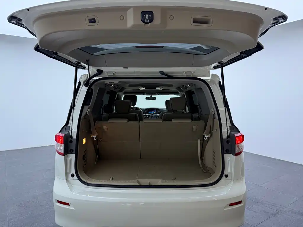Nissan Quest — миниатюра 12