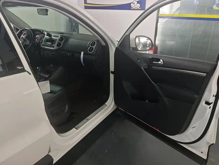Volkswagen Tiguan — миниатюра 8