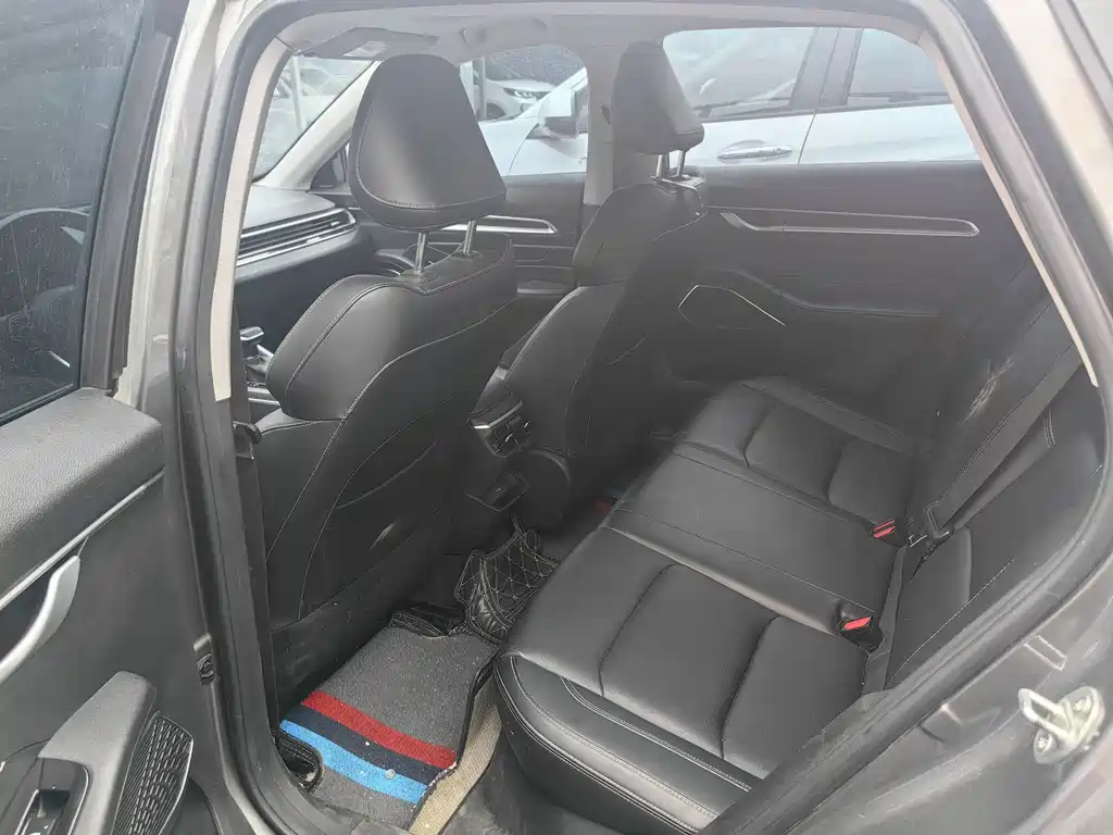 Geely Emgrand — миниатюра 5
