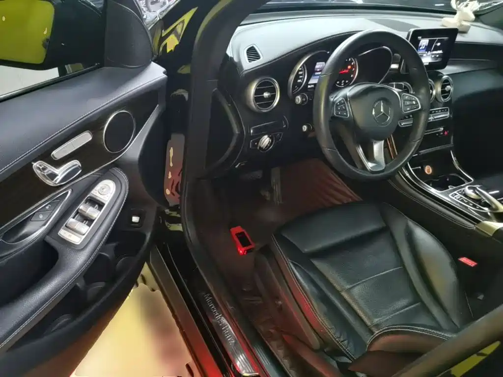 Mercedes-Benz GLC — миниатюра 16