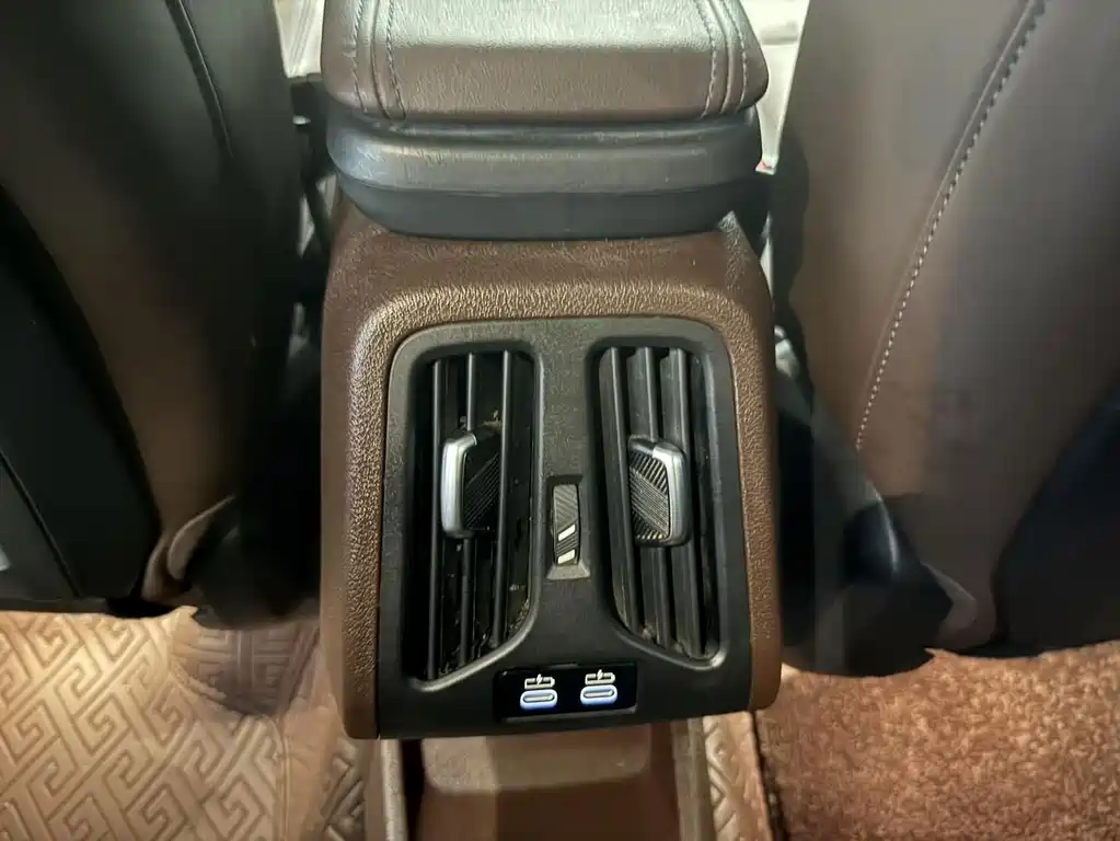 BMW X1 — миниатюра 19