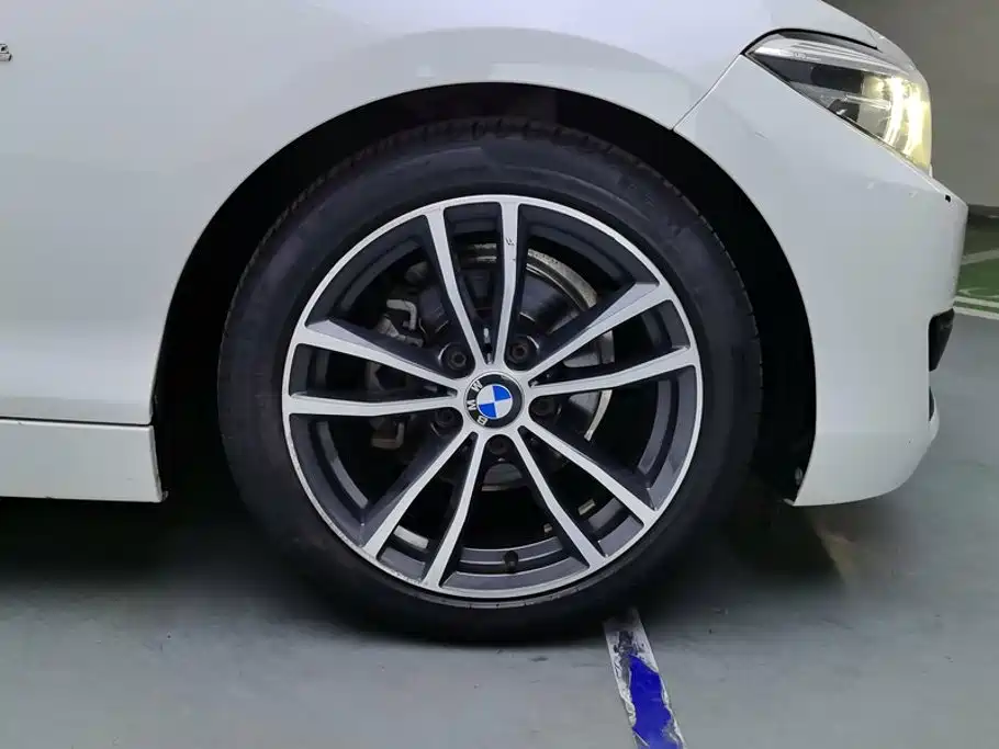 BMW 2 Series (Import) — миниатюра 6