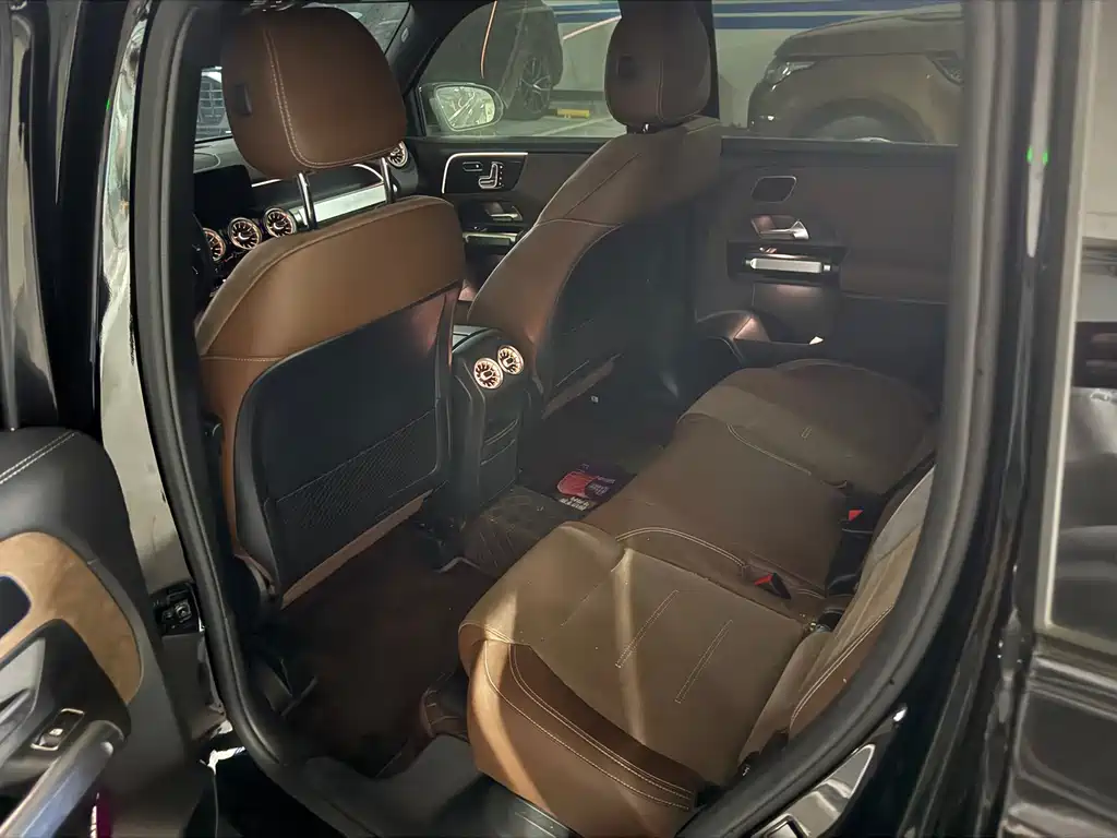 Mercedes-Benz GLB AMG — миниатюра 8