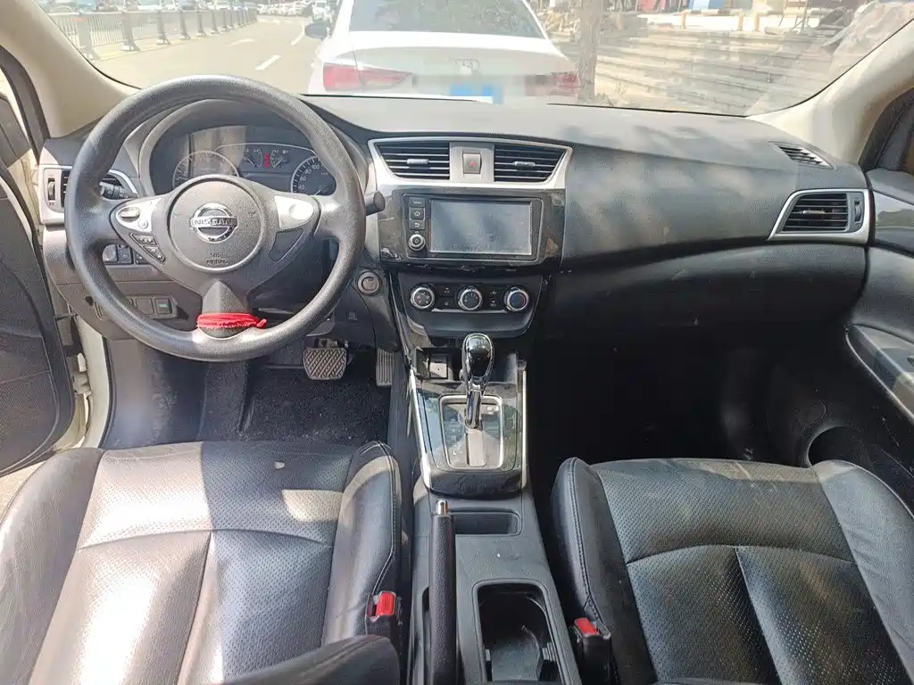 Nissan Sylphy — миниатюра 10