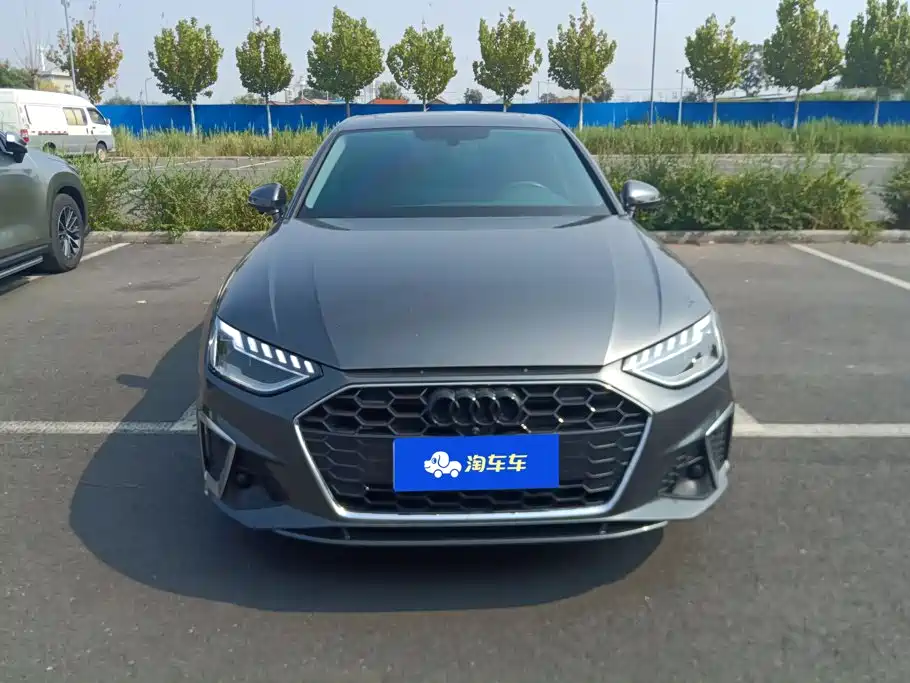 Audi A4L — миниатюра 2
