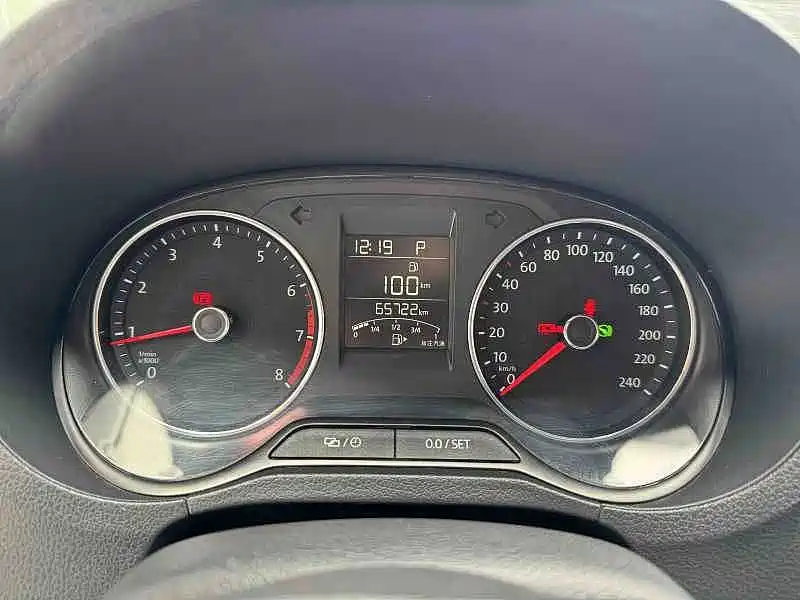 Volkswagen Polo — миниатюра 12