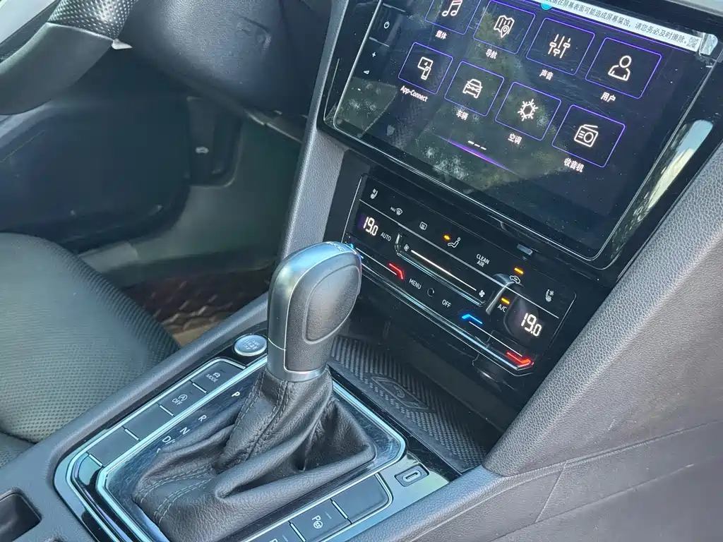 Volkswagen CC — миниатюра 22