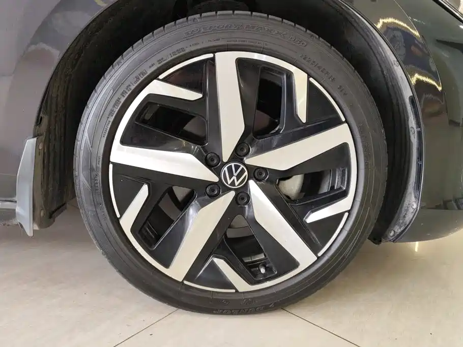 Volkswagen Lamando — миниатюра 6