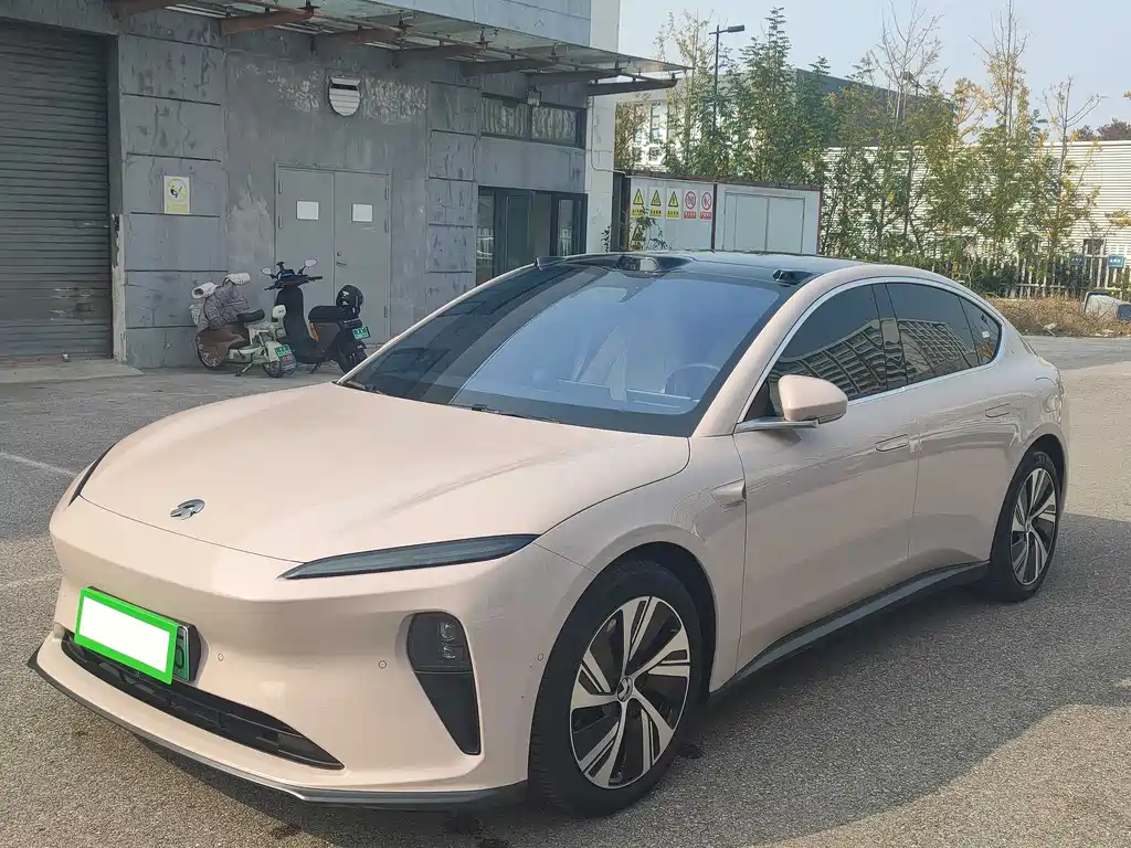 NIO NIO ET5