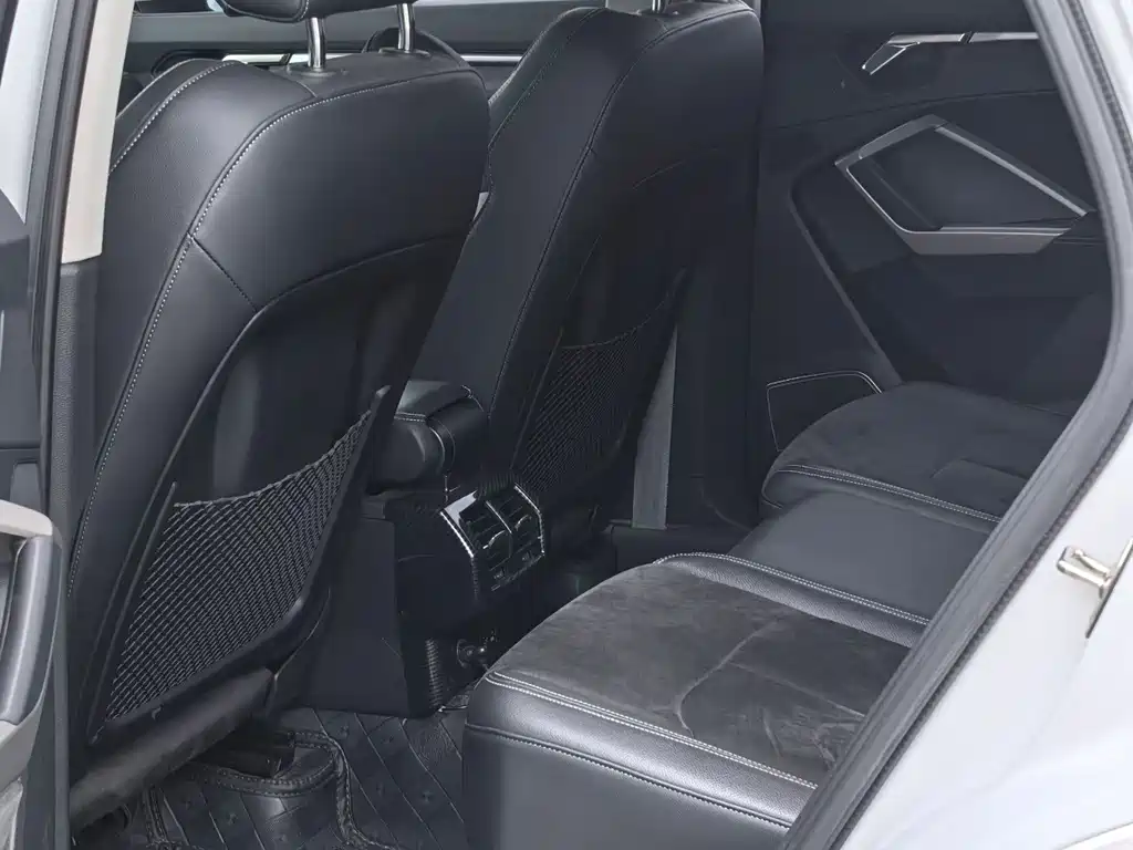 Audi Q3 — миниатюра 5