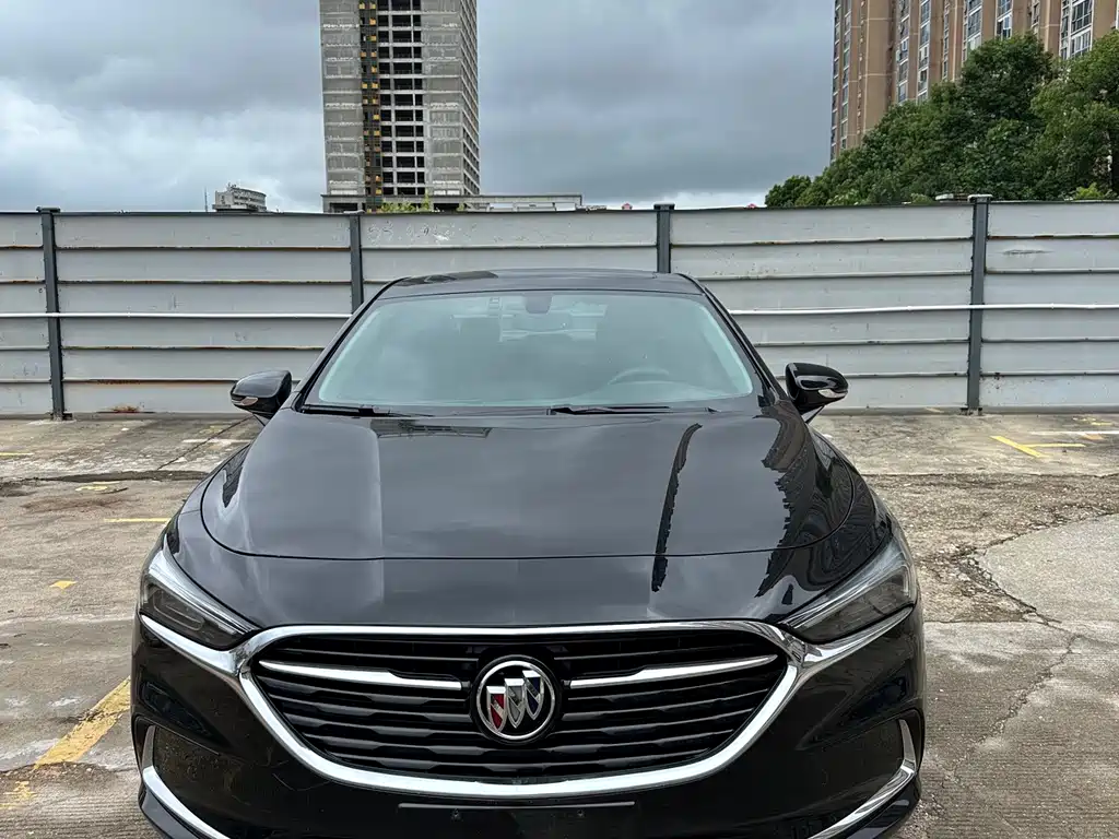 Buick LaCrosse — миниатюра 2