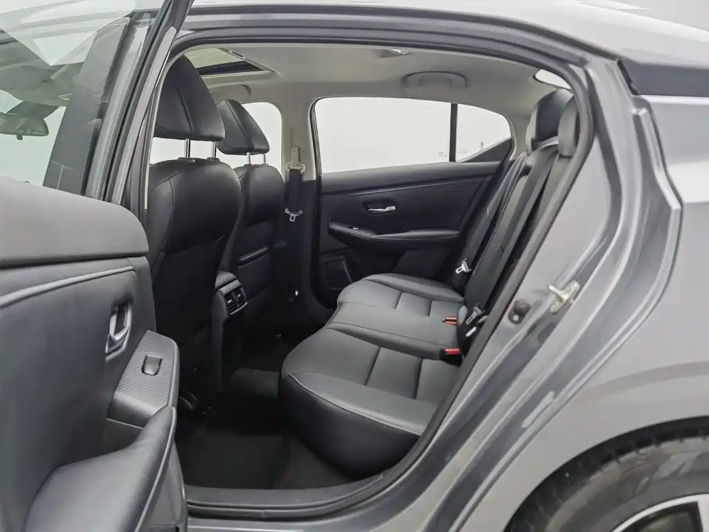 Nissan Sylphy — миниатюра 15