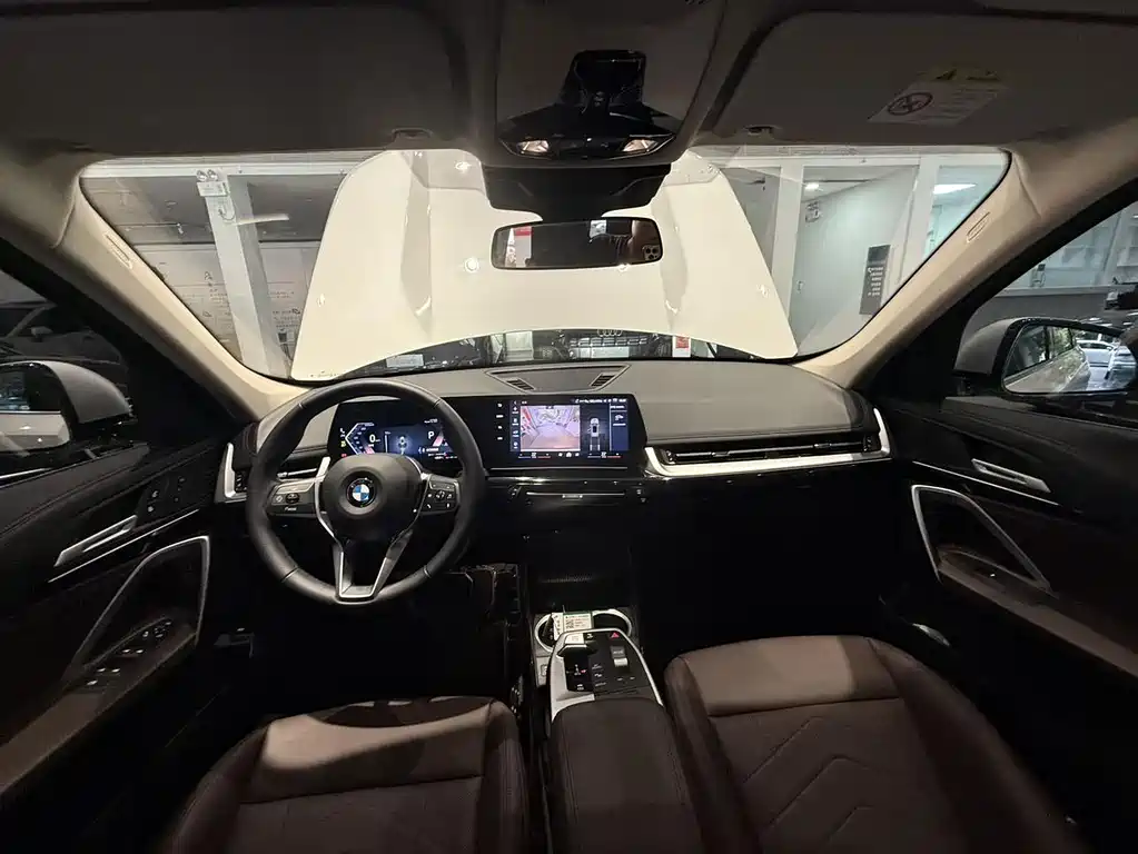 BMW X1 — миниатюра 17
