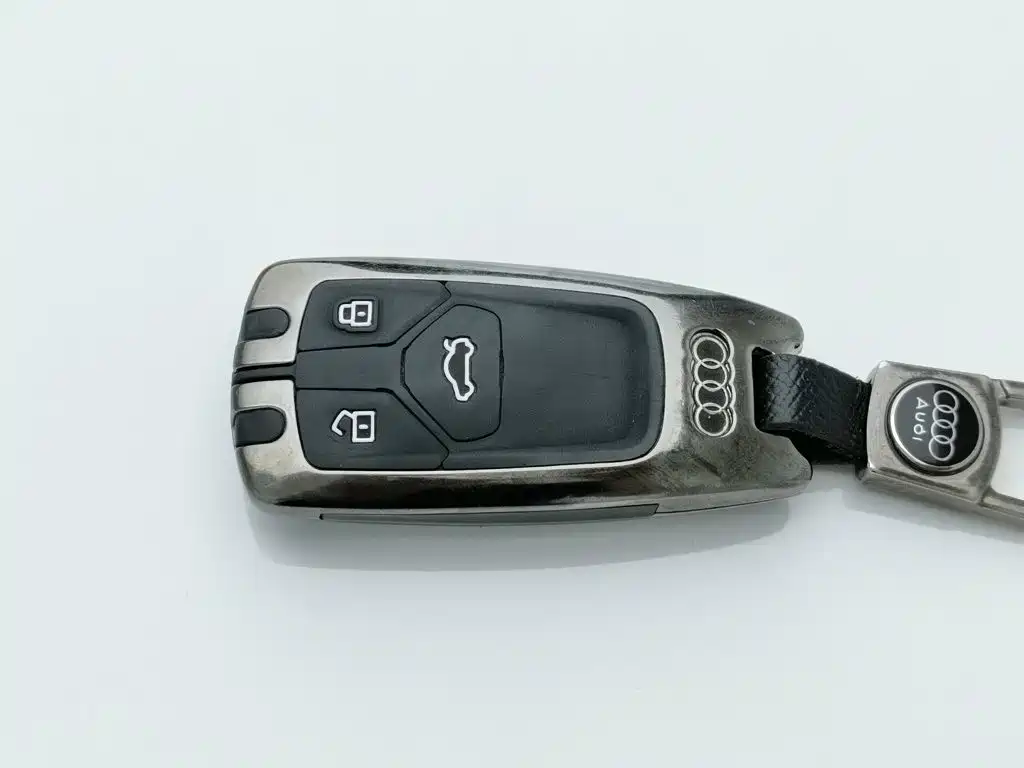 Audi A4L — миниатюра 19