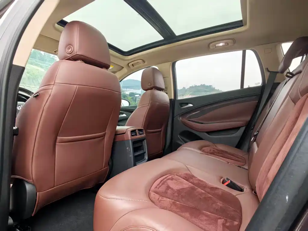 Buick Envision Plus — миниатюра 5