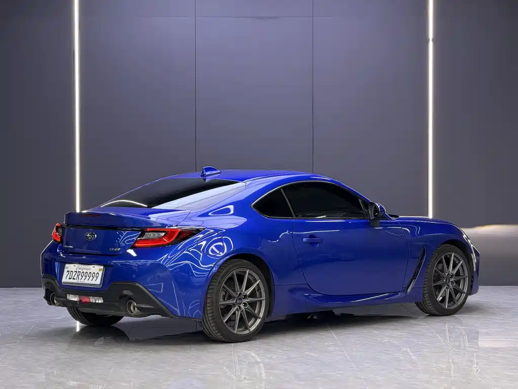 SUBARU BRZ