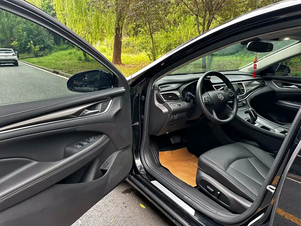 Buick LaCrosse 2022 652T Luxury