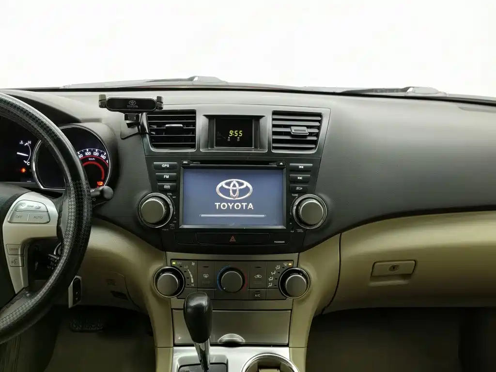 Toyota Highlander — миниатюра 12
